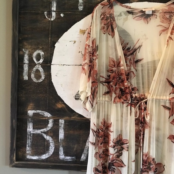 SOLD OUT!  Long Floral Maxi Duster Kimono Jacket - Picture 4 of 7